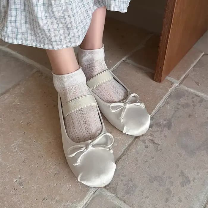 Chaussettes courtes blanches pour femmes