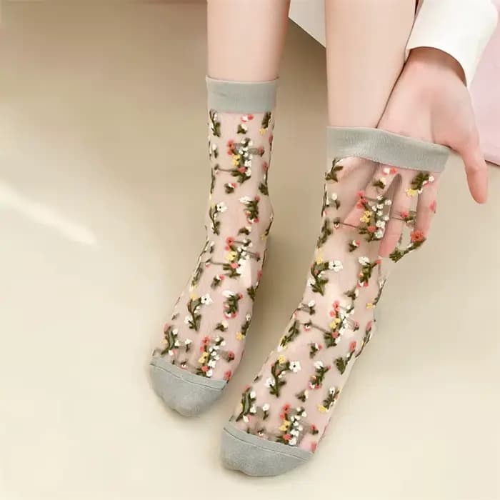Chaussettes fines d'été pour femmes
