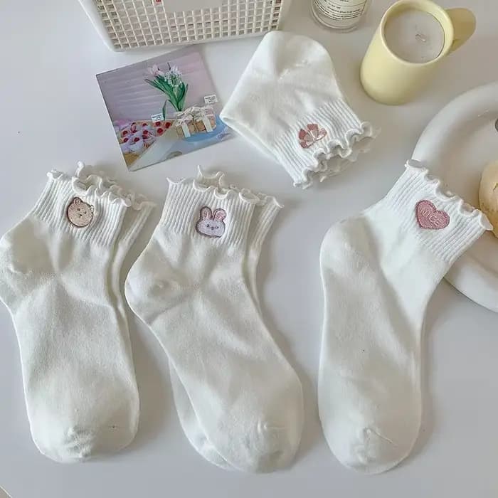 Chaussettes avec froufrous pour femmes