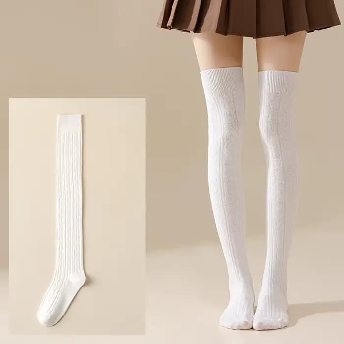 Chaussettes hautes pour femmes