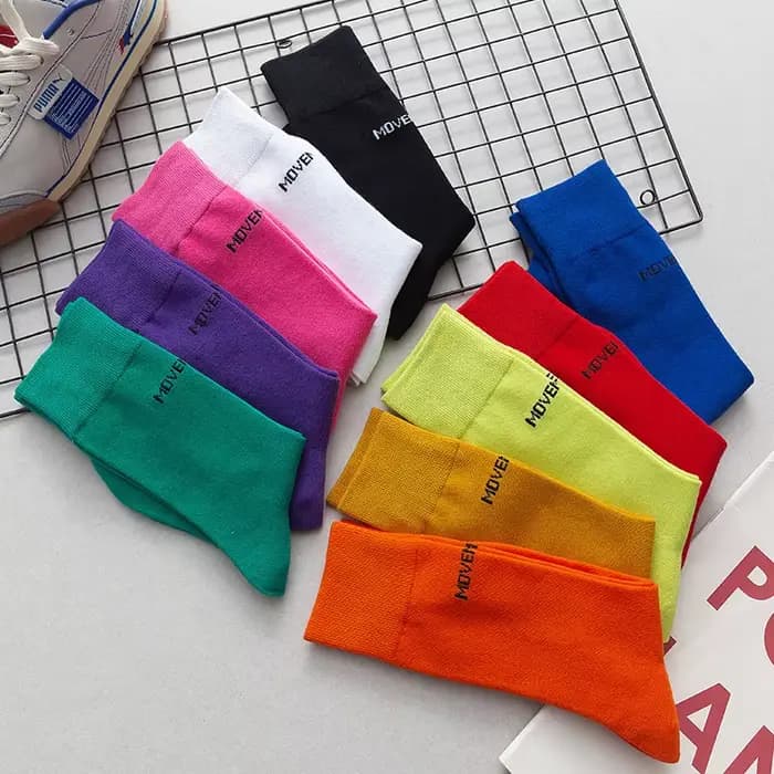 Chaussettes côtelées colorées pour femmes