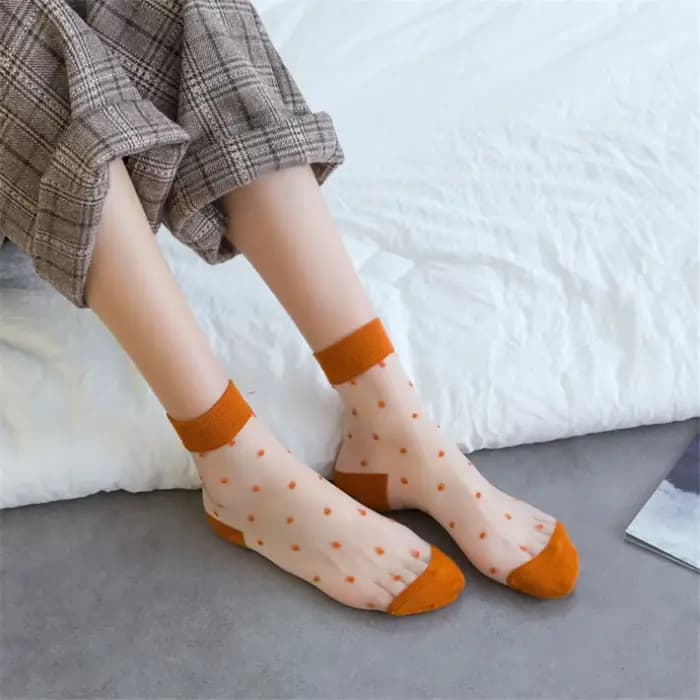 Chaussettes à pois en maille transparente respirante pour femmes