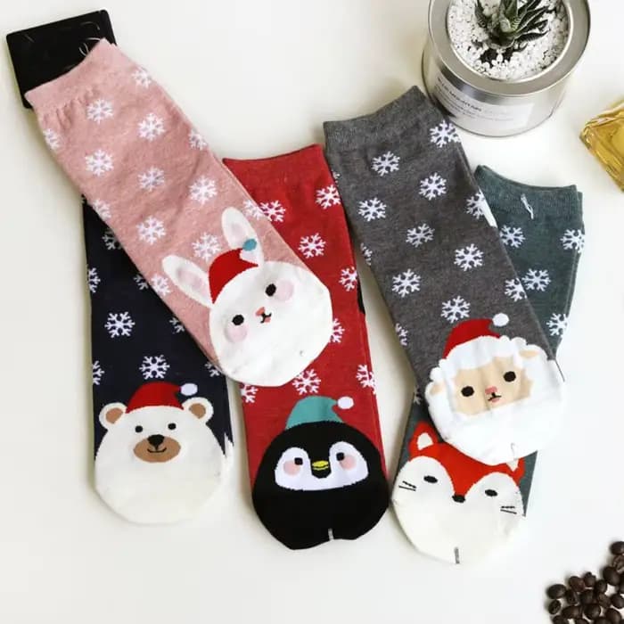 Chaussettes de dessin animé 3D en laine thermique mignonne pour femmes