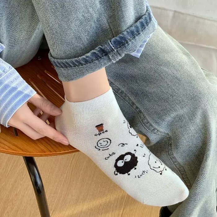 Chaussettes de Cosplay Anime pour hommes et femmes, Costume de boule de charbon, accessoires, nouvelle collection