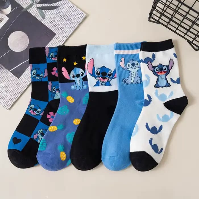 5 paires de chaussettes pour femmes, à la mode et tendance, mignonnes, motif de points de dessin animé, confortables et douces, décontractées pour l'extérieur