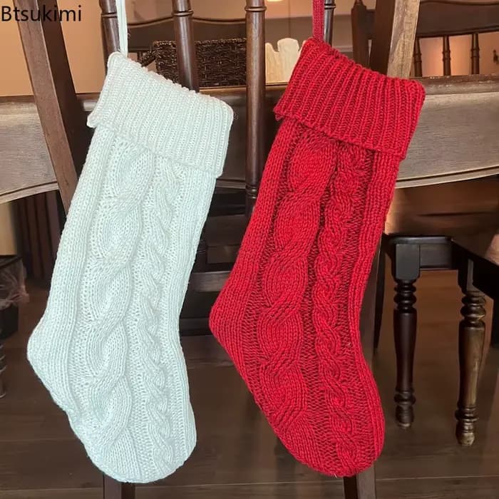 Nouvelles chaussettes de Noël tricotées 2026