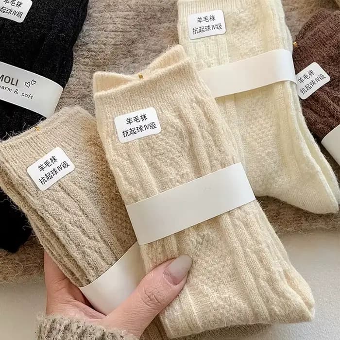 Chaussettes épaisses en cachemire pour femmes