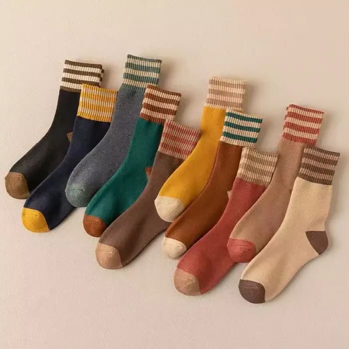 Chaussettes mi-tube en cachemire pour femmes