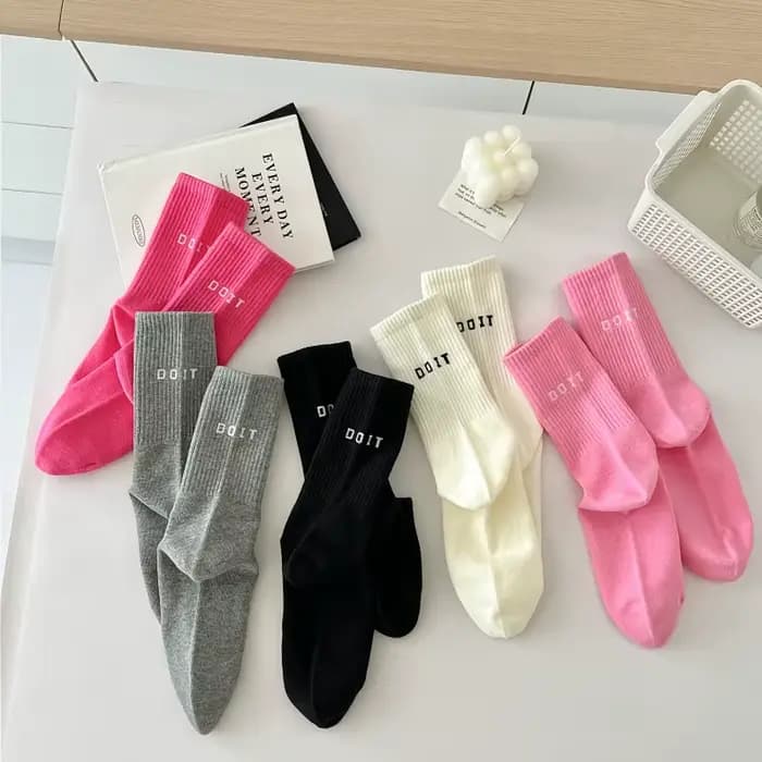 Chaussettes roses pour femmes