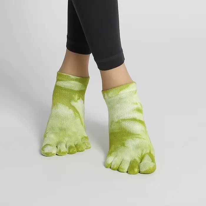 Chaussettes de Yoga femmes coton Silicone antidérapant Barre Pilates chaussettes Ballet danse chaussettes de sport cinq orteils chaussettes Fitness chaussettes multicolores