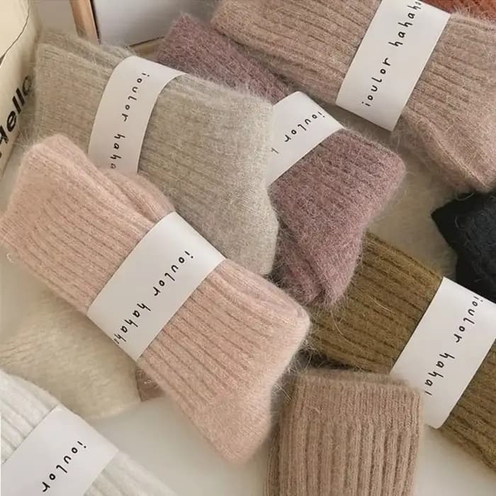 Chaussettes en velours chaud d'hiver en cachemire pour femmes, chaussettes thermiques épaisses à rayures, chaussettes longues mi-tube pour femmes