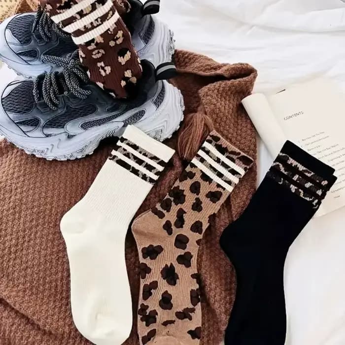 4 paires de chaussettes léopard en coton pour femmes