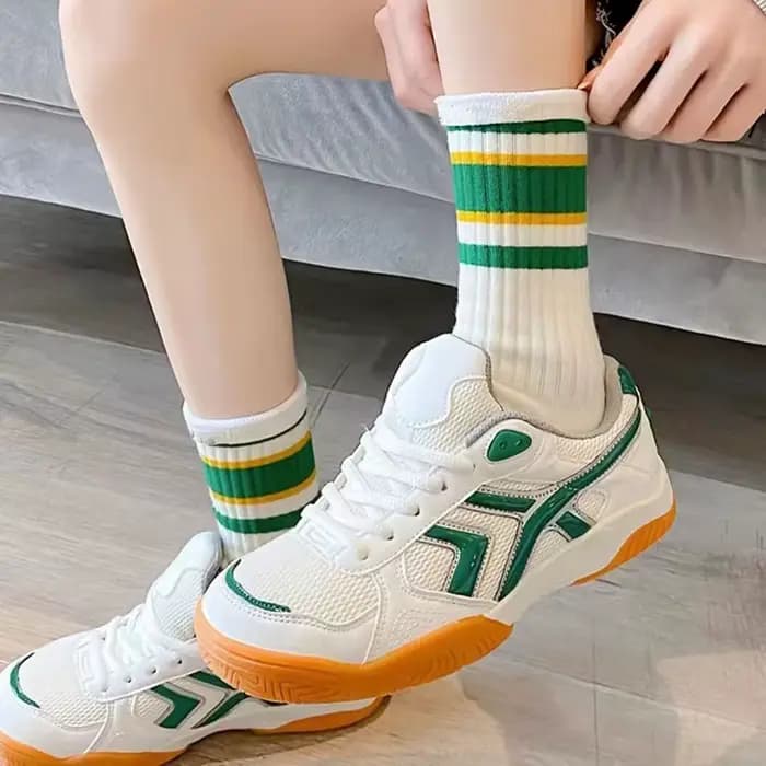 10/20 paires femmes coloré rayé femmes chaussettes de sport à la mode Simple couleur correspondant doux confortable toutes saisons chaussettes décontractées