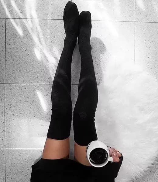 Chaussettes hautes au dessus du genou pour femmes