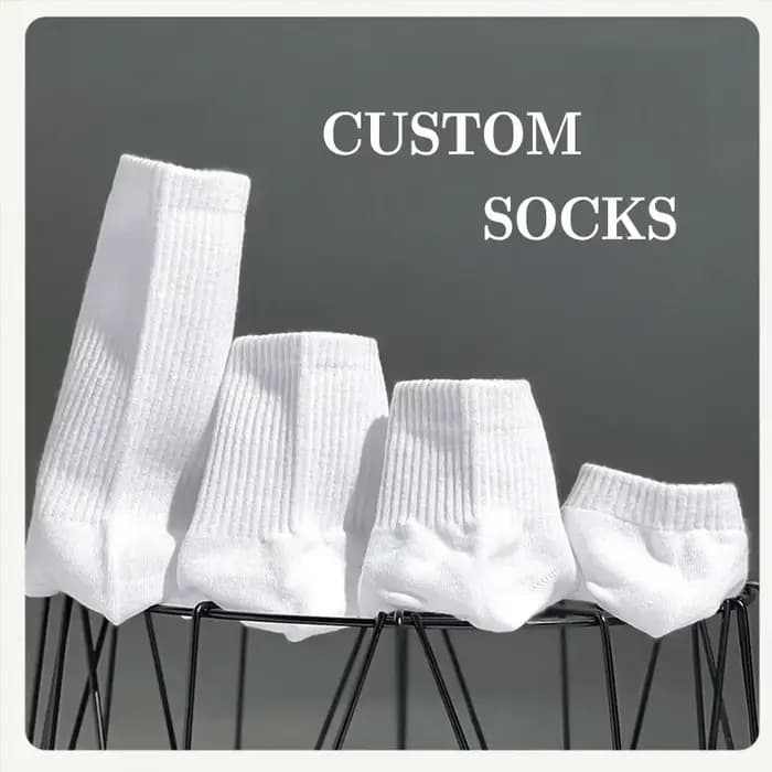 5 paires de chaussettes de sport en coton brodées personnalisées pour hommes et unisexe, avec logo, sans MOQ, modèle 2026
