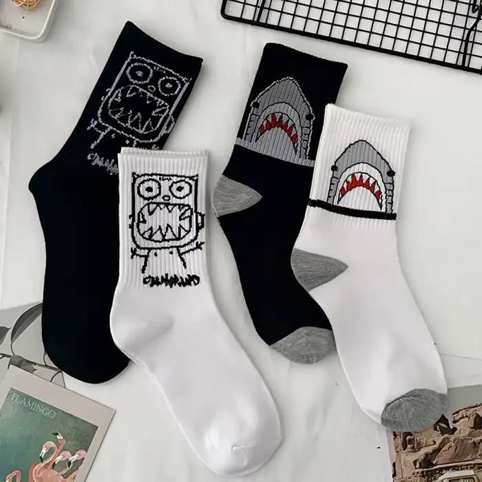 Chaussettes style Harajuku de haute qualité pour hommes et femmes
