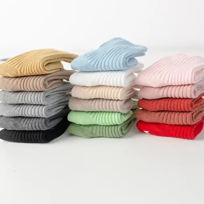 Chaussettes coordonnantes en coton pour bébé