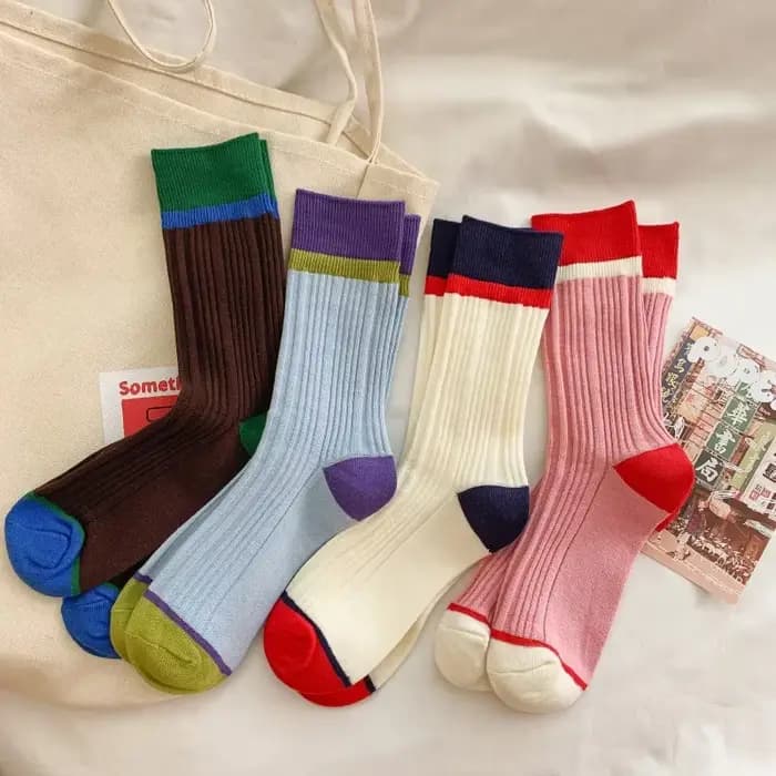 Chaussettes à la mode pour femmes