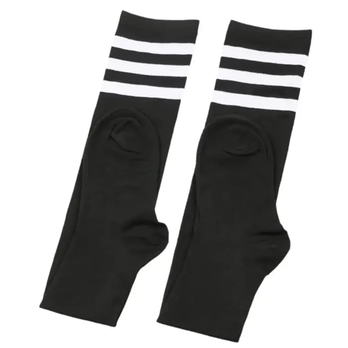 1 paire de chaussettes hautes pour femmes