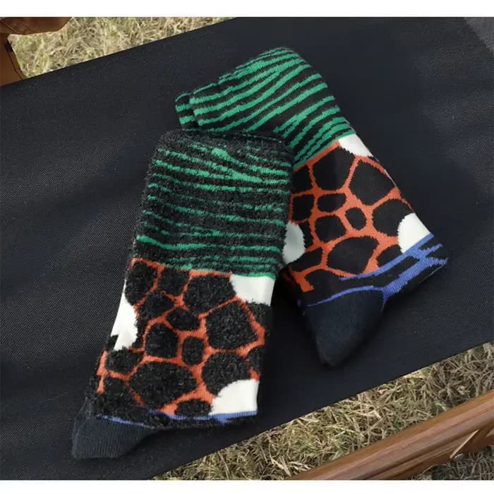 Chaussettes tendance 2026 en coton imprimé léopard pour femme – Nouveauté printemps-automne