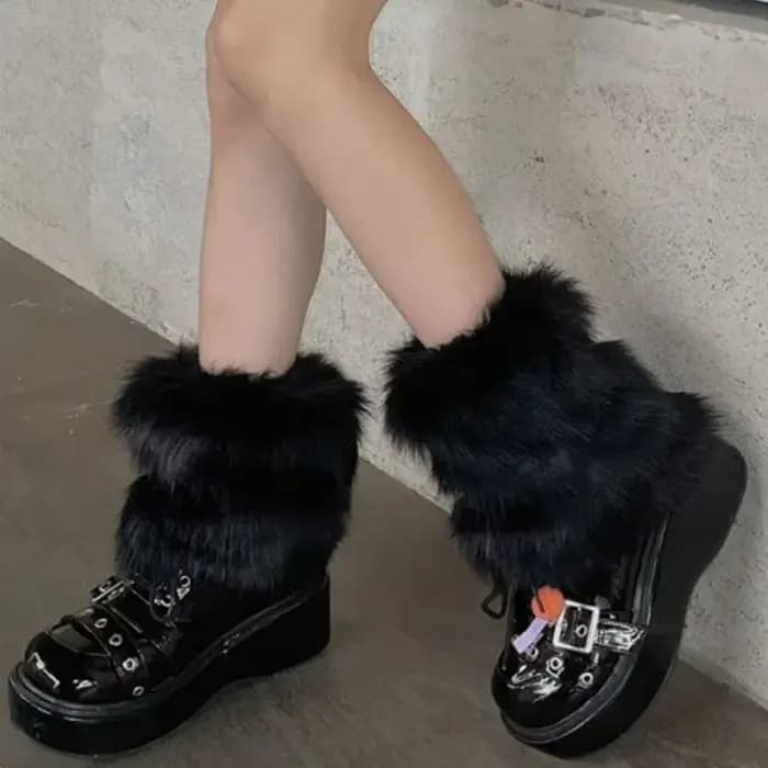 Y2K Goth noir jambe chaussettes Punk Jk genou longueur Hiphop Hotgirl mode chaussette chaude japonais blanc fausse fourrure jambières couvre-bottes