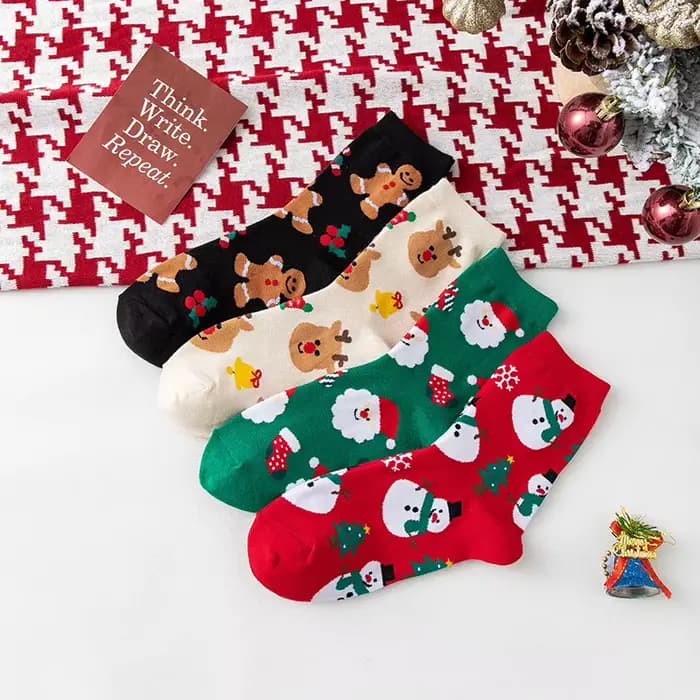 Chaussettes de dessin animé de Noël pour dames