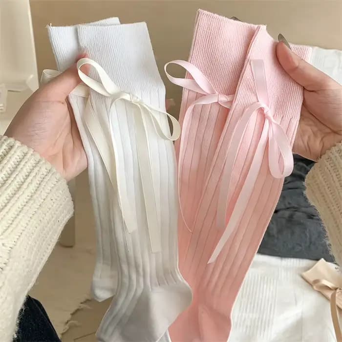 Chaussettes longues pour femmes