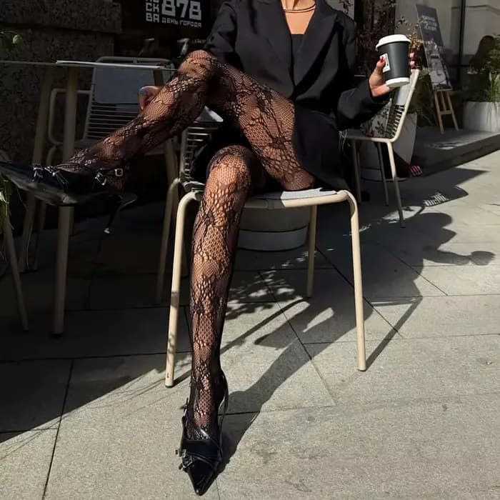 Femmes mode fleur Jacquard collants Sexy dentelle florale résille collants élastique creux maille collants bonneterie vêtements de rue
