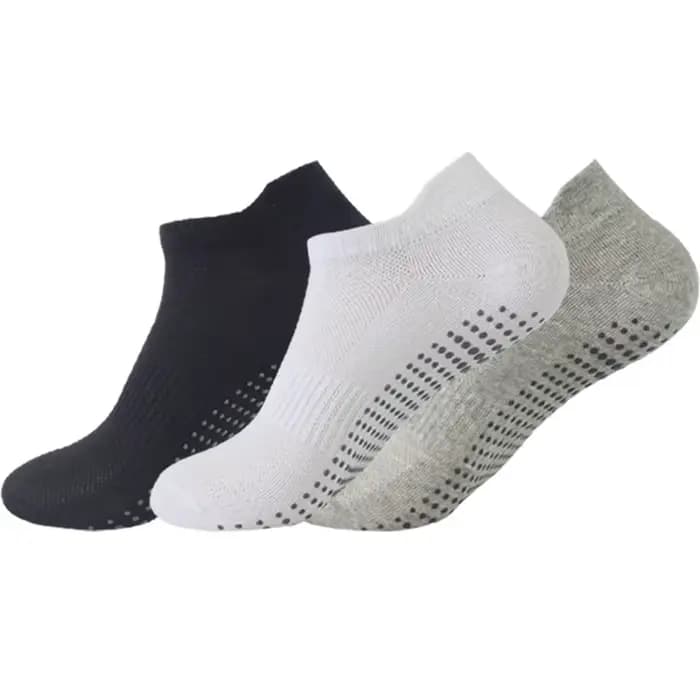 Chaussettes de Yoga pour femmes, respirantes, confortables, couleur unie, simples, amusantes, pour Pilates, sport, entraînement, antidérapantes, été et automne
