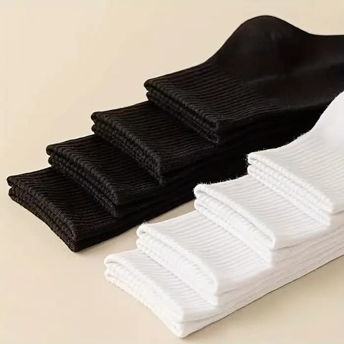 Chaussettes de sport mi-mollet blanches pour hommes