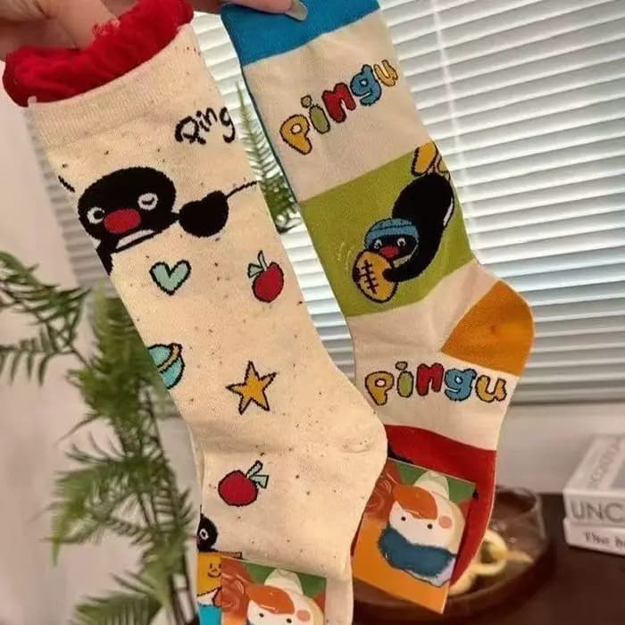 Chaussettes Penguin Pingu pour Hommes et Femmes, Motif Animalier Original et Coloré, Mi-mollet, Tendance Mode Niche, Chaussettes en Coton à Motifs de Dessins Animés