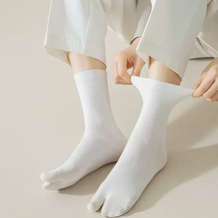 Mode Style japonais Tabi orteil chaussettes pour hommes femmes été fibre deux doigts
