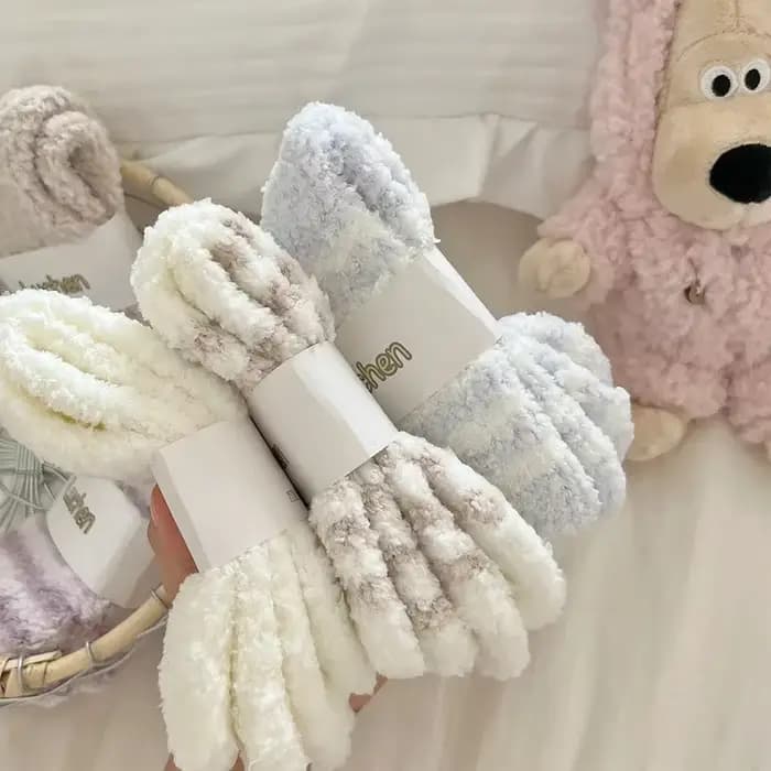 Chaussettes rayées moelleuses pour femmes