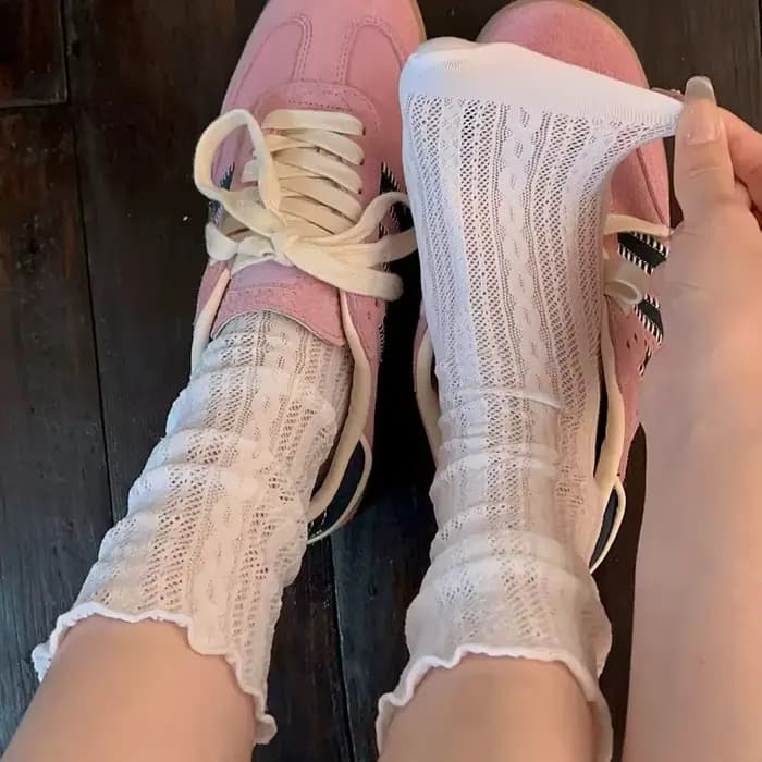 Japonais Kawaii filles chaussettes mignonnes printemps été maille évider femmes chaussettes couleur unie femme Harajuku rétro Vintage longues chaussettes
