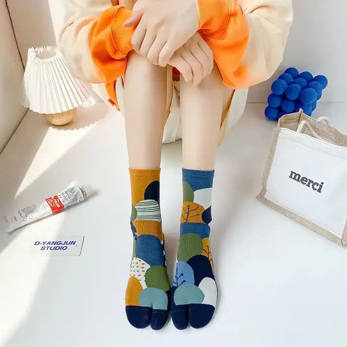 Chaussettes Jacquard colorées à deux orteils pour femmes