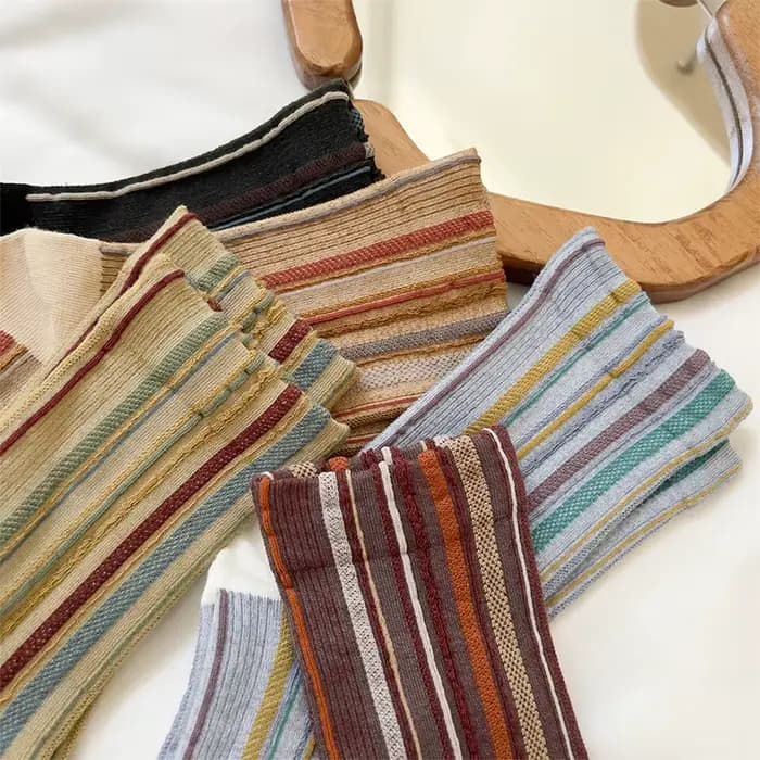 Chaussettes rétro Mori à rayures verticales