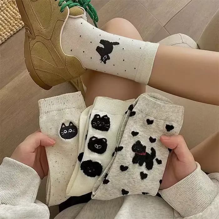 Chaussettes mi-tube pour femmes
