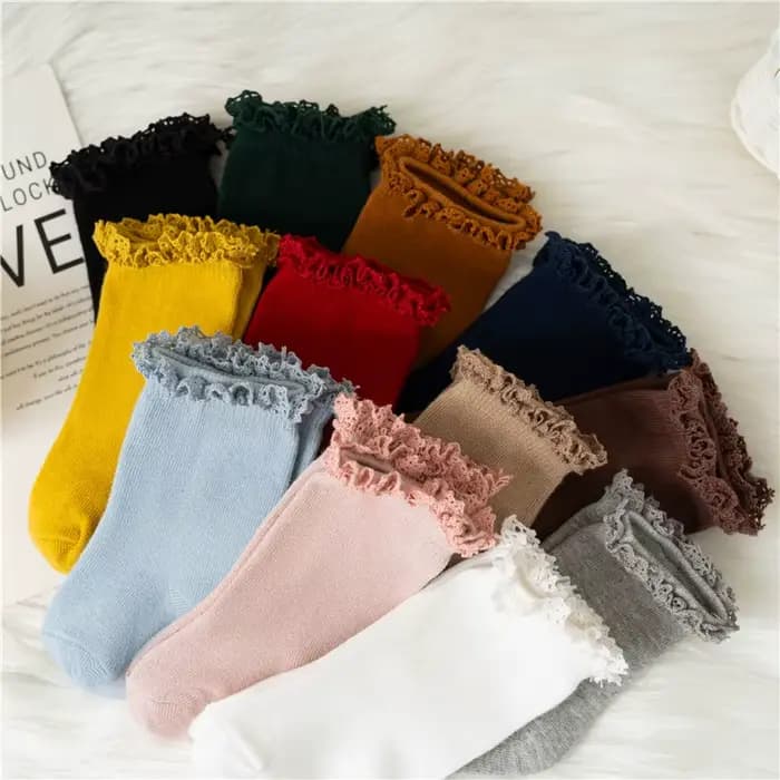 Chaussettes en coton à volants pour enfants