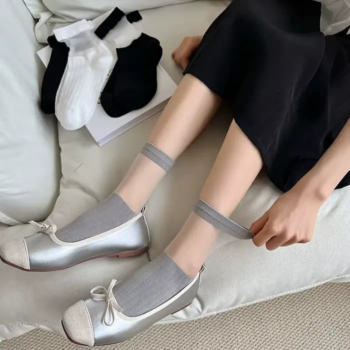 Chaussettes tendance pour femmes
