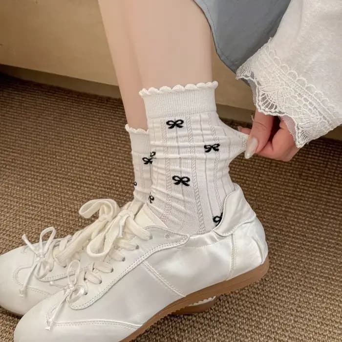 1 Paire de Chaussettes Mi-Mollet pour Femme à Motif Nœud