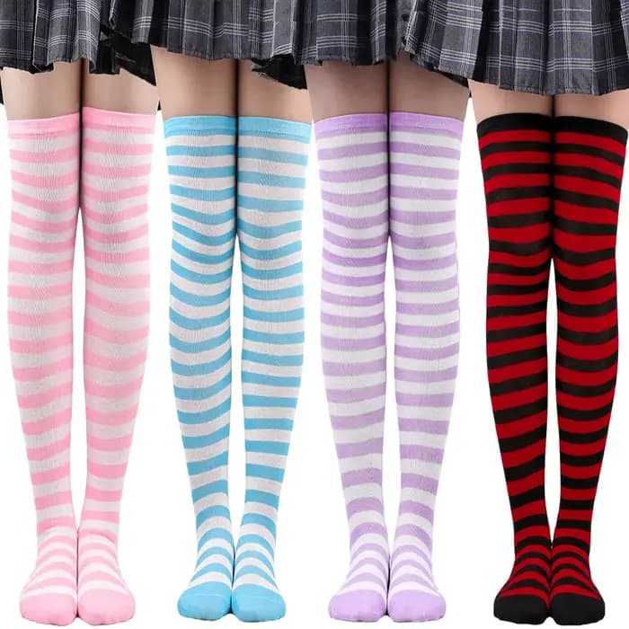Chaussettes longues rayées pour femmes