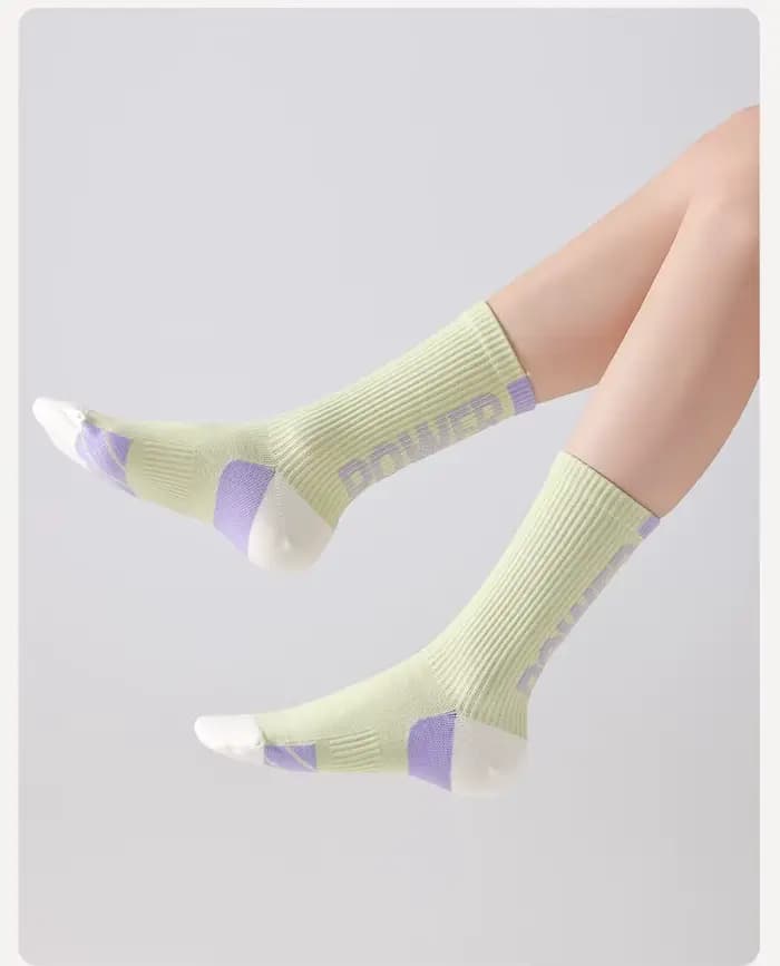 Chaussettes de sport colorées