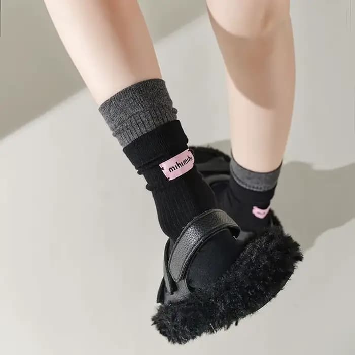 Chaussettes mi-tube en coton rayé pour femmes
