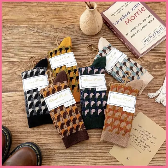 Chaussettes en laine optique pour femmes