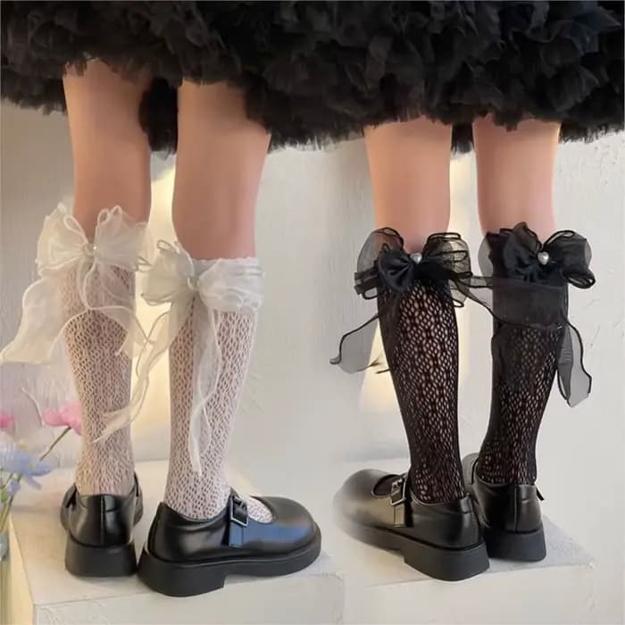 Chaussettes hautes en dentelle pour filles