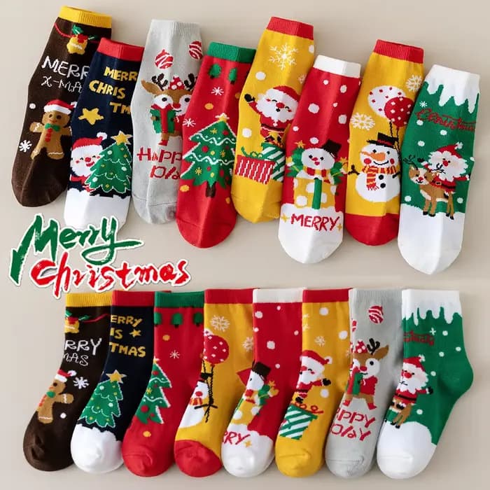 4 paires de chaussettes de Noël