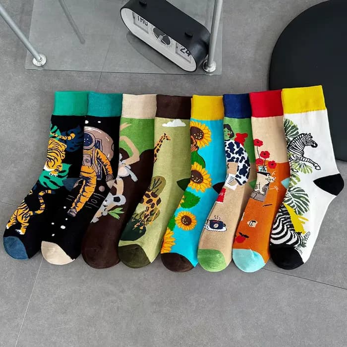 HAPPY SOCKS Taille 36-40 Personnalité des femmes adultes Quatre saisons Chaussettes épaisses mi-tube Couleur artistique