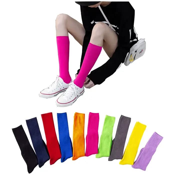 Chaussettes longues en coton coloré néon pour femmes