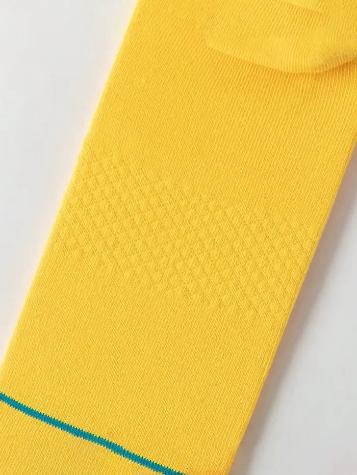 1 paire de chaussettes longues décontractées jaunes pour hommes