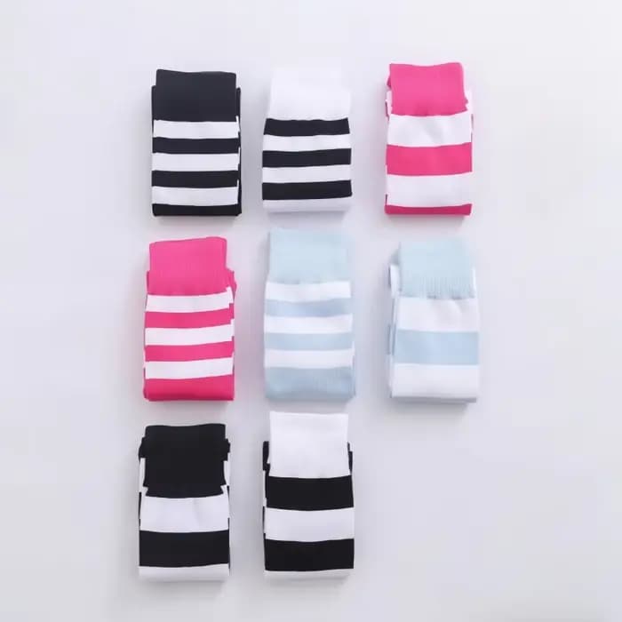 1 paire de chaussettes au-dessus du genou pour femmes